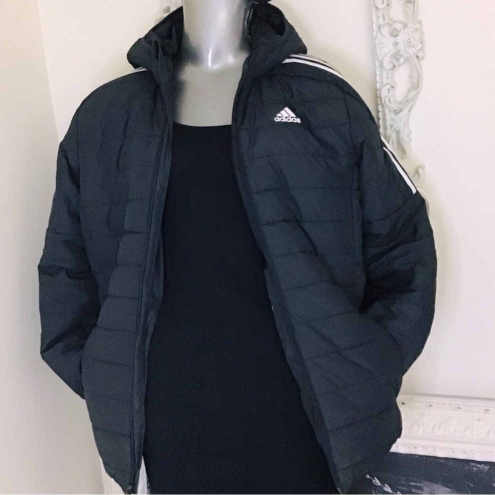 UNISEX Adidas Black Puffer Jacket - Picture 2 of 13